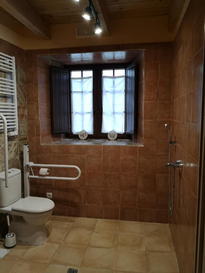 L' Abilleiru Albergue Rural Santibanez de Valdeiglesias Exterior photo