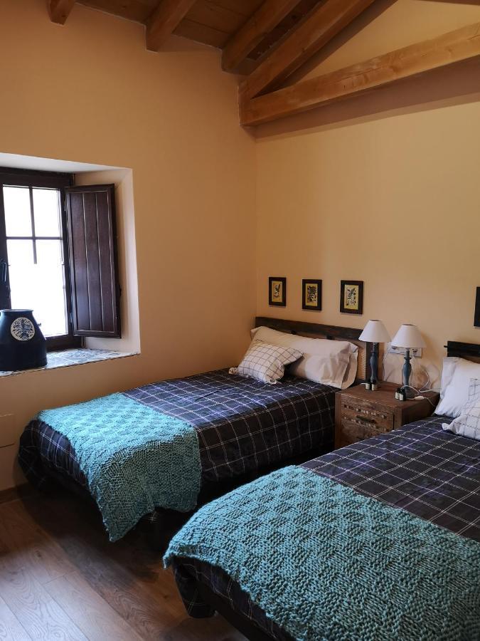 L' Abilleiru Albergue Rural Santibanez de Valdeiglesias Exterior photo
