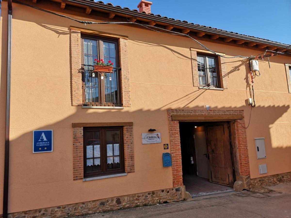 L' Abilleiru Albergue Rural Santibanez de Valdeiglesias Exterior photo