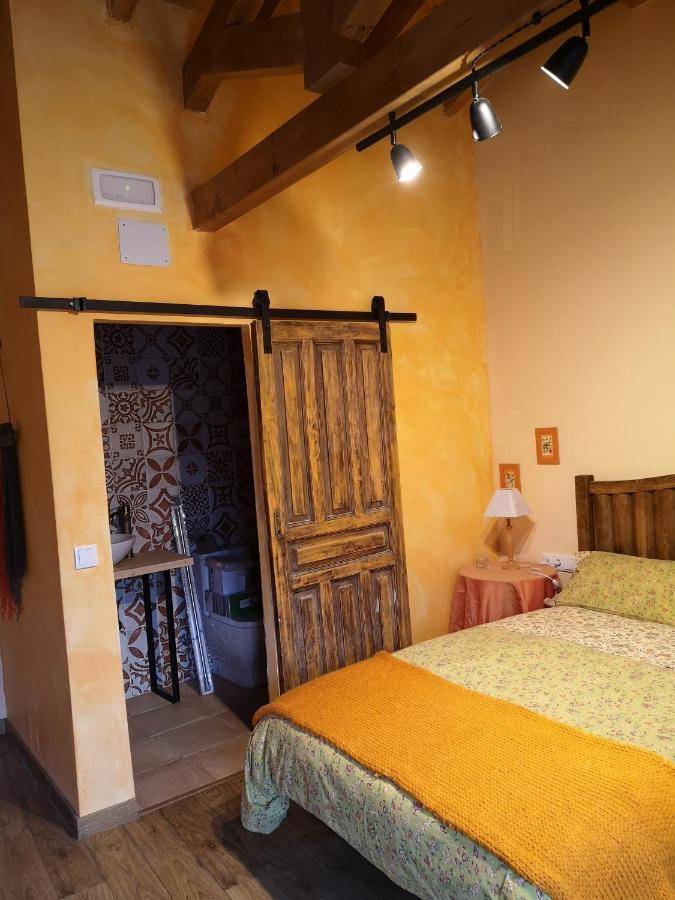 L' Abilleiru Albergue Rural Santibanez de Valdeiglesias Exterior photo